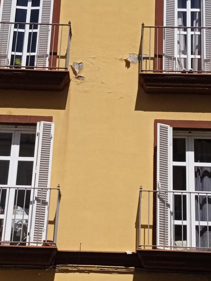 Apartamento Casco Antiguo Exterior Unico En Segunda Planta En Un Edificio De De Dos Plantas Sevilla Exterior foto
